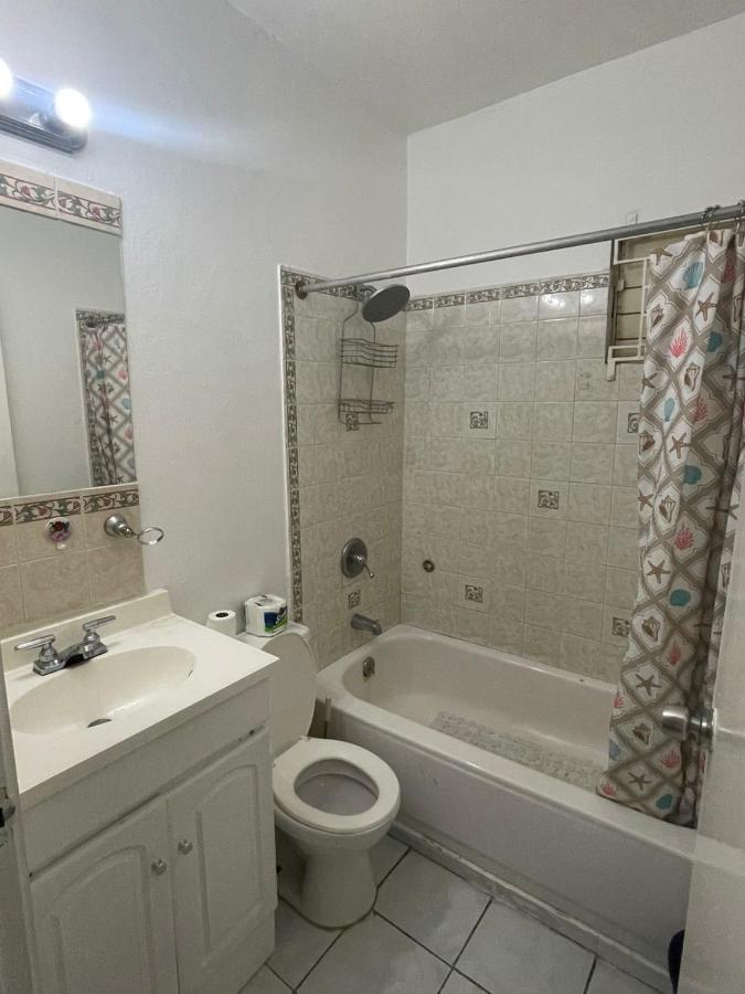 Finest Accommodation Marley Manor Apt # 513 Ground Floor 6 Marley Rd Kgn 6 Kingston Dış mekan fotoğraf